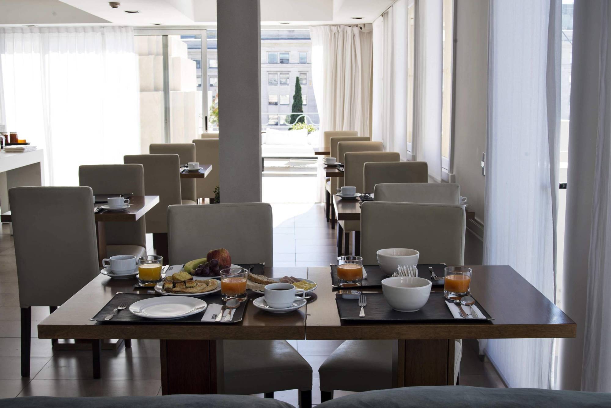 Moreno Hotel Buenos Aires By Tay Hotels Exterior photo